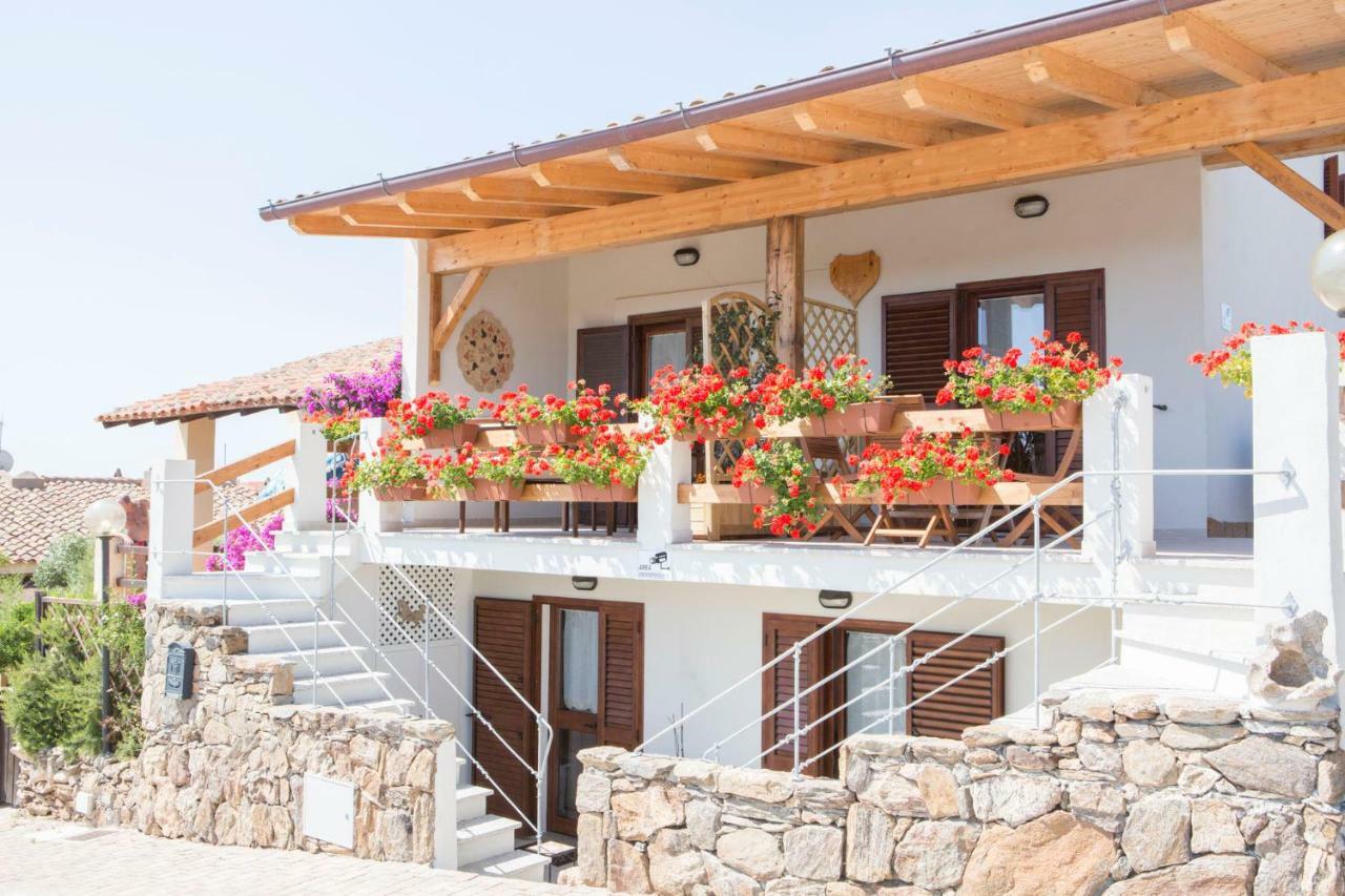 Apartamento Blue Portrait House Golfo Aranci Exterior foto