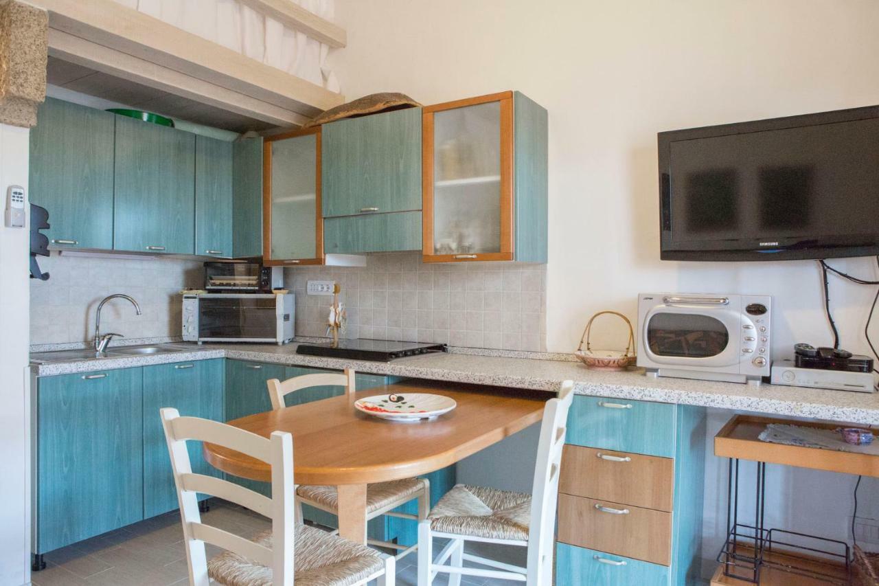 Apartamento Blue Portrait House Golfo Aranci Exterior foto